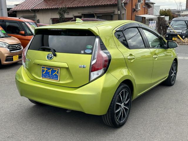 アクア Ｓ　ＳＤナビ　フルセグＴＶ　バックカメラ　ＥＴＣ　Ｂｌｕｅｔｏｏｔｈ接続　スマートキー　プッシュスタート（8枚目）