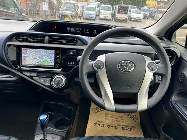 アクア Ｓ　ＳＤナビ　フルセグＴＶ　バックカメラ　ＥＴＣ　Ｂｌｕｅｔｏｏｔｈ接続　スマートキー　プッシュスタート（17枚目）