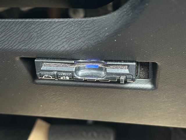 アクア Ｓ　ＳＤナビ　フルセグＴＶ　バックカメラ　ＥＴＣ　Ｂｌｕｅｔｏｏｔｈ接続　スマートキー　プッシュスタート（34枚目）