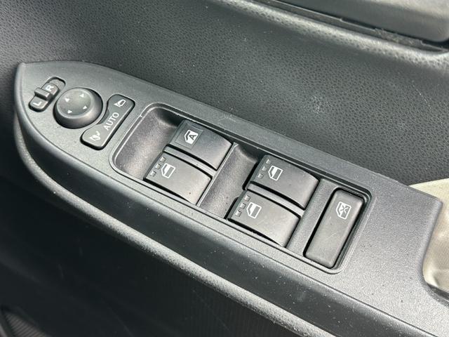 タント Ｘ　スマートアシスト　左側パワースライドドア　ＳＤナビ　フルセグＴＶ　バックカメラ　ＥＴＣ　ドライブレコーダー　Ｂｌｕｅｔｏｏｔｈ接続　シートヒーター　スマートキー　プッシュスタート（35枚目）