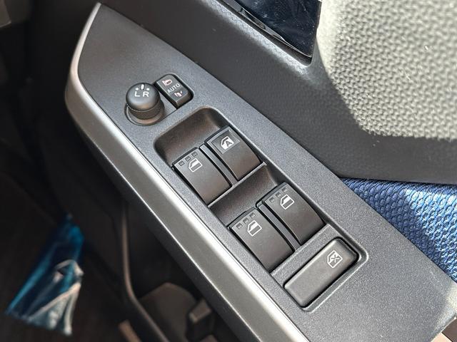 タンク Ｇ　Ｓ　スマートアシスト　両側パワースライドドア　ＳＤナビ　フルセグＴＶ　バックカメラ　ＥＴＣ　ドライブレコーダー　Ｂｌｕｅｔｏｏｔｈ接続　クルーズコントロール　スマートキー　プッシュスタート（32枚目）