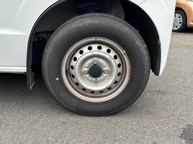 エブリイ ＰＡリミテッド　オートマ車両　オーディオ　ＡＭ／ＦＭ　フルフラットシート　キーレスキー　ヘッドライトレベライザー　両側スライドドア（32枚目）