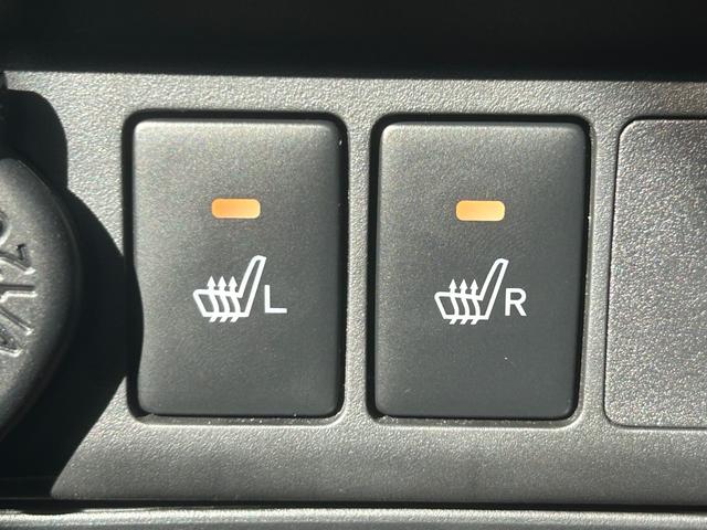 ルーミー カスタムG-T 純正ナビ フルセグTV バックカメラ 両側パワースライドドア プッシュスタート スマートキー LEDヘッドライト フォグランプ 運転席&助手席シートヒーター 前後ドラレコ クルコン 電動パーキング(34枚目)