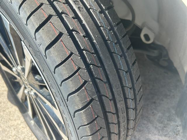 ルーミー カスタムG-T 純正ナビ フルセグTV バックカメラ 両側パワースライドドア プッシュスタート スマートキー LEDヘッドライト フォグランプ 運転席&助手席シートヒーター 前後ドラレコ クルコン 電動パーキング(40枚目)