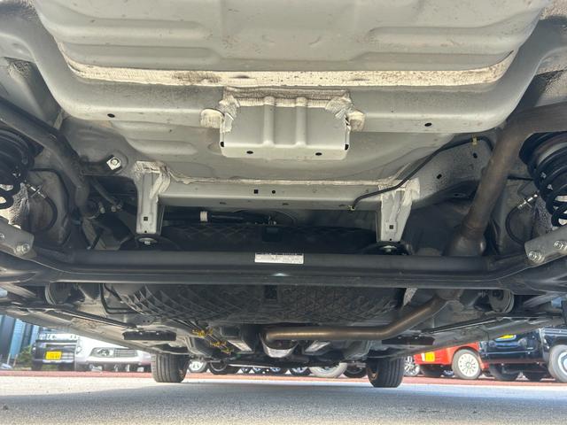 ルーミー カスタムG-T 純正ナビ フルセグTV バックカメラ 両側パワースライドドア プッシュスタート スマートキー LEDヘッドライト フォグランプ 運転席&助手席シートヒーター 前後ドラレコ クルコン 電動パーキング(43枚目)