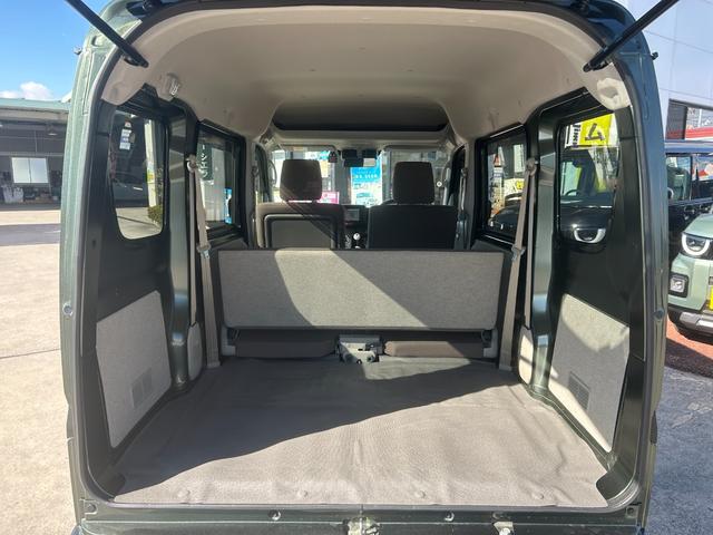 エブリイ ＰＣ　デュアルカメラブレーキサポート　５速マニュアル　ナビ　フルセグＴＶ　ＬＥＤヘッドライト　社外アルミ　前後ドラレコ　キーレス　シートヒーター　電動格納ドアミラー　ワンオーナー（17枚目）