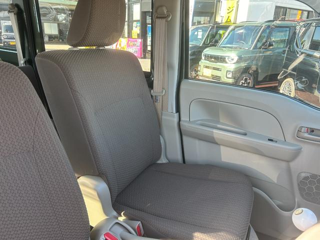 エブリイ ＰＣ　デュアルカメラブレーキサポート　５速マニュアル　ナビ　フルセグＴＶ　ＬＥＤヘッドライト　社外アルミ　前後ドラレコ　キーレス　シートヒーター　電動格納ドアミラー　ワンオーナー（35枚目）