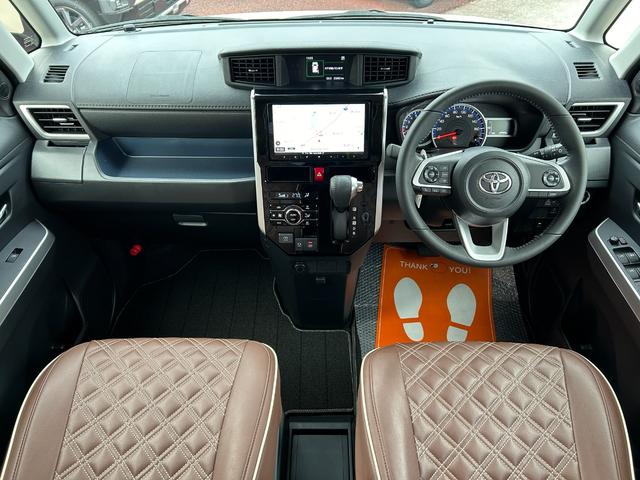 ルーミー カスタムG-T スマートアシスト 9インチナビ フルセグTV パノラマモニター 両パワースライドドア LEDヘッドライト フォグランプ プッシュスタート スマートキー フロントモデリスタエアロ 茶革調シートフルカバー(9枚目)