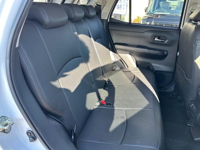 ライズ Ｚ　純正ナビ　フルセグＴＶ　バックカメラ　ＬＥＤヘッドライト　ＬＥＤフォグランプ　前後ドラレコ　ＥＴＣ　シートヒーター　純正１７インチアルミ　電動パーキング　ブレーキホールド　黒革調シートカバー（16枚目）