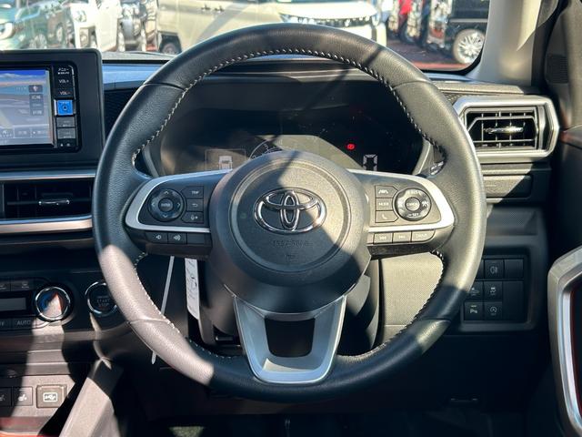 ライズ Ｚ　純正ナビ　フルセグＴＶ　バックカメラ　ＬＥＤヘッドライト　ＬＥＤフォグランプ　前後ドラレコ　ＥＴＣ　シートヒーター　純正１７インチアルミ　電動パーキング　ブレーキホールド　黒革調シートカバー（25枚目）