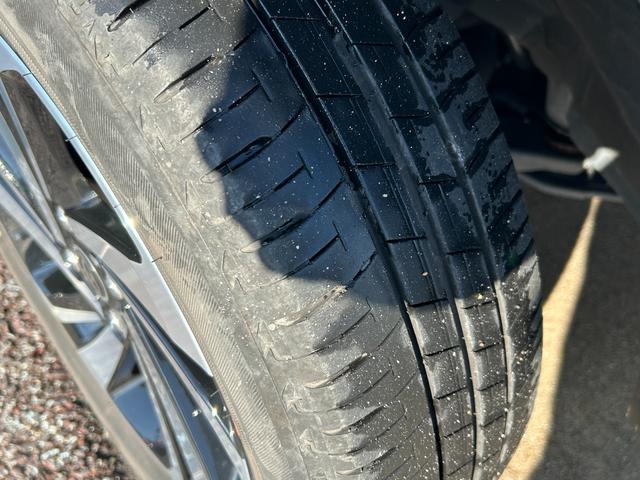 ライズ Ｚ　純正ナビ　フルセグＴＶ　バックカメラ　ＬＥＤヘッドライト　ＬＥＤフォグランプ　前後ドラレコ　ＥＴＣ　シートヒーター　純正１７インチアルミ　電動パーキング　ブレーキホールド　黒革調シートカバー（36枚目）