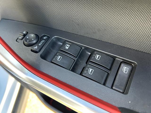 ライズ Ｚ　純正ナビ　フルセグＴＶ　バックカメラ　ＬＥＤヘッドライト　ＬＥＤフォグランプ　前後ドラレコ　ＥＴＣ　シートヒーター　純正１７インチアルミ　電動パーキング　ブレーキホールド　黒革調シートカバー（37枚目）