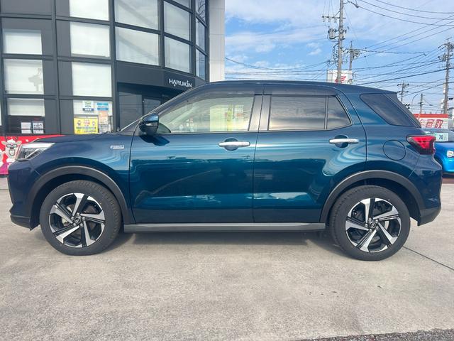 ロッキー プレミアムＧ　ＨＥＶ　純正プレミアム９インチナビ　フルセグＴＶ　パノラマモニター　純正前後ドラレコ　ビルトインＥＴＣ２．０　ＬＥＤヘッド＆フォグランプ　シートヒーター　プッシュスタート　スマートキー　純正１７インチアルミ（8枚目）