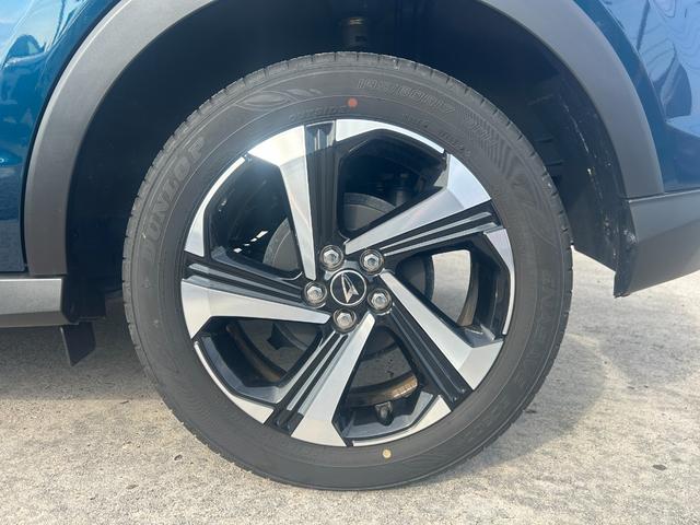 ロッキー プレミアムＧ　ＨＥＶ　純正プレミアム９インチナビ　フルセグＴＶ　パノラマモニター　純正前後ドラレコ　ビルトインＥＴＣ２．０　ＬＥＤヘッド＆フォグランプ　シートヒーター　プッシュスタート　スマートキー　純正１７インチアルミ（35枚目）