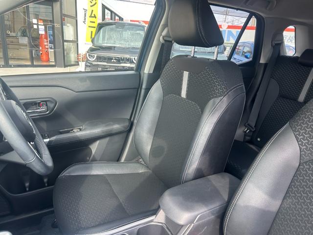 ロッキー プレミアムＧ　ＨＥＶ　純正プレミアム９インチナビ　フルセグＴＶ　パノラマモニター　純正前後ドラレコ　ビルトインＥＴＣ２．０　ＬＥＤヘッド＆フォグランプ　シートヒーター　プッシュスタート　スマートキー　純正１７インチアルミ（42枚目）