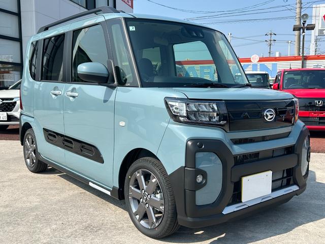 タント ファンクロスターボ　届出済み未使用車　スマートアシスト　両側パワースライド　ＬＥＤヘッドライト　純正アルミ　電動パーキング　ブレーキホールド　シートヒーター（3枚目）