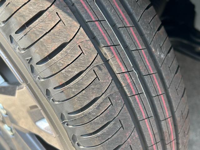 タント ファンクロスターボ　届出済み未使用車　スマートアシスト　両側パワースライド　ＬＥＤヘッドライト　純正アルミ　電動パーキング　ブレーキホールド　シートヒーター（25枚目）