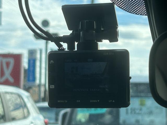 デイズ Ｊ　エマージェンシーブレーキ　ナビ　ＴＶ　バックカメラ　キーレス　前後ドラレコ　ＥＴＣ　電動格納ドアミラー（22枚目）