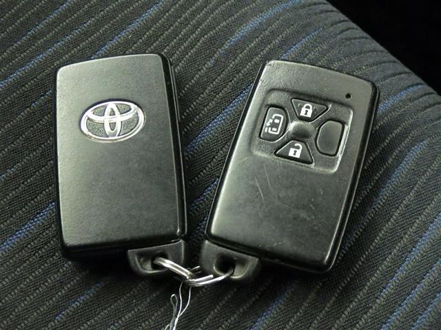 ヴォクシー ZS メモリーナビ フルセグ バックカメラ ETC CD DVD再生 HIDヘッドライト 電動スライドドア 乗車定員8人 スマートキー キーレス(18枚目)