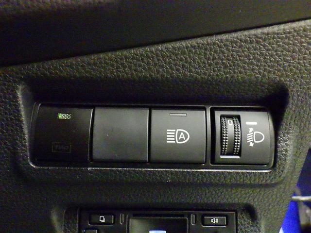 カローラクロス Z 衝突被害軽減システム フルセグ バックカメラ ETC ドラレコ ミュージックプレイヤー接続可 電動シート ハーフレザー オートクルーズコントロール LEDヘッドランプ スマートキー キーレス(19枚目)