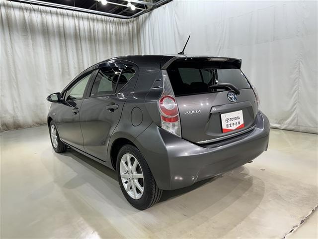 アクア Gブラックソフトレザーセレクション メモリーナビ ワンセグ バックカメラ CD スマートキー キーレス ハイブリッド(5枚目)