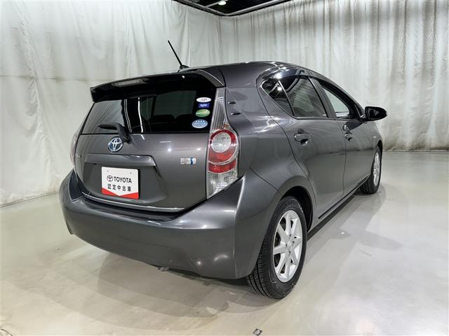 アクア Gブラックソフトレザーセレクション メモリーナビ ワンセグ バックカメラ CD スマートキー キーレス ハイブリッド(6枚目)