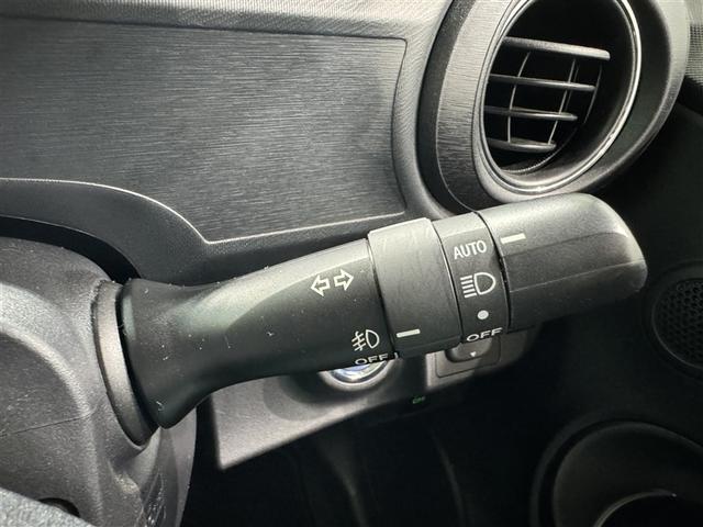 アクア Gブラックソフトレザーセレクション メモリーナビ ワンセグ バックカメラ CD スマートキー キーレス ハイブリッド(18枚目)