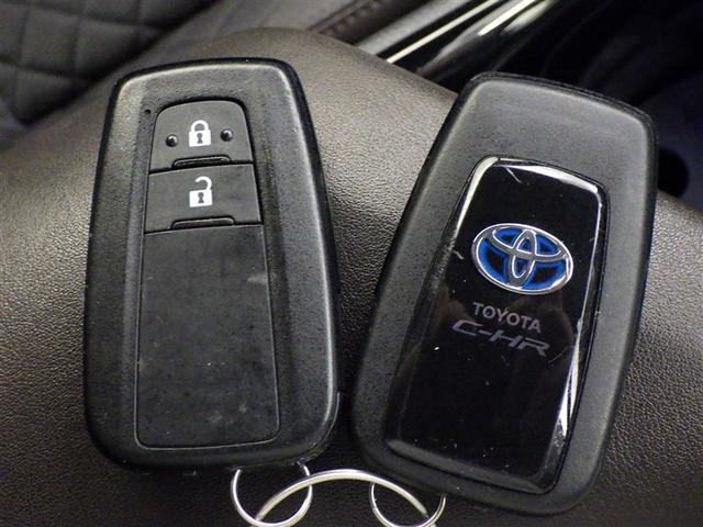 Ｃ－ＨＲ Ｇ　衝突被害軽減システム　メモリーナビ　フルセグ　バックカメラ　ＥＴＣ　ドラレコ　ＣＤ　ミュージックプレイヤー接続可　オートクルーズコントロール　ＬＥＤヘッドランプ　スマートキー　キーレス　ハイブリッド（24枚目）