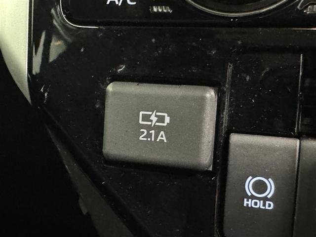 ルーミー カスタムＧ　衝突被害軽減システム　メモリーナビ　フルセグ　バックカメラ　ＥＴＣ　ドラレコ　ＣＤ　ミュージックプレイヤー接続可　オートクルーズコントロール　ＬＥＤヘッドランプ　両側電動スライド　スマートキー（17枚目）