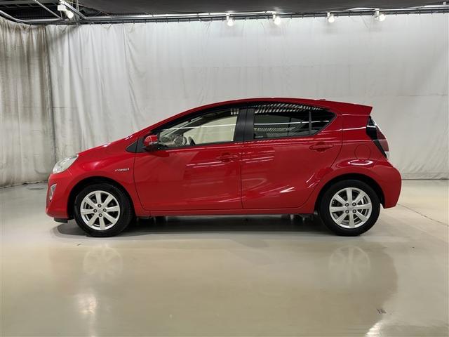 アクア Ｓ　メモリーナビ　ワンセグ　バックカメラ　ＥＴＣ　ドラレコ　ＣＤ　ミュージックプレイヤー接続可　スマートキー　キーレス　ハイブリッド（4枚目）