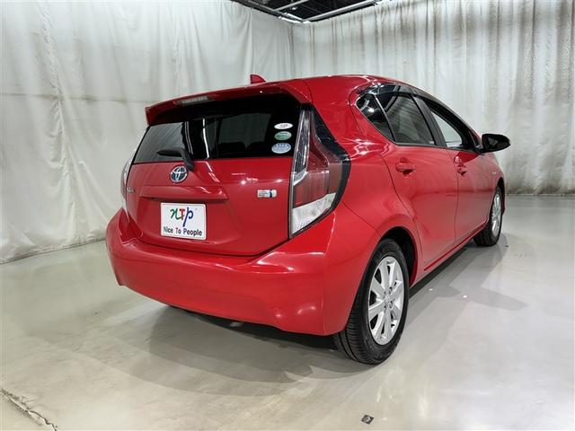 アクア Ｓ　メモリーナビ　ワンセグ　バックカメラ　ＥＴＣ　ドラレコ　ＣＤ　ミュージックプレイヤー接続可　スマートキー　キーレス　ハイブリッド（6枚目）