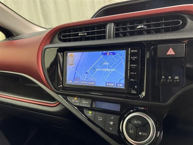 アクア Ｓ　メモリーナビ　ワンセグ　バックカメラ　ＥＴＣ　ドラレコ　ＣＤ　ミュージックプレイヤー接続可　スマートキー　キーレス　ハイブリッド（9枚目）