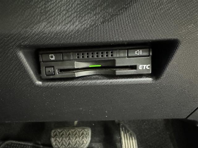 アクア Ｓ　メモリーナビ　ワンセグ　バックカメラ　ＥＴＣ　ドラレコ　ＣＤ　ミュージックプレイヤー接続可　スマートキー　キーレス　ハイブリッド（13枚目）