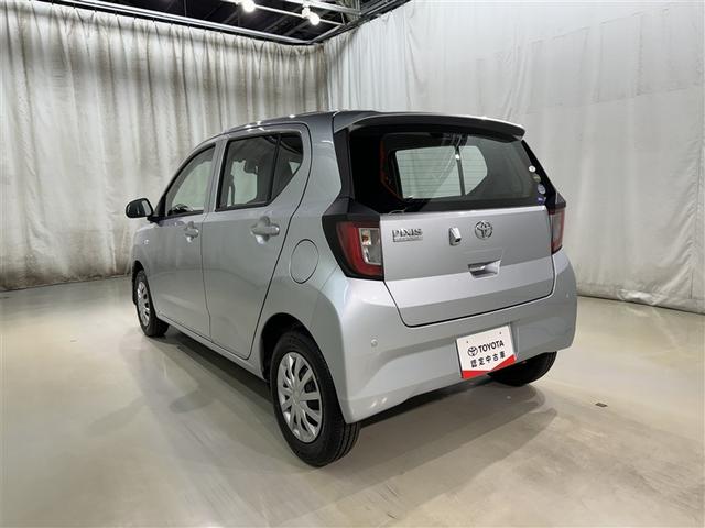 ピクシスエポック Ｌ　ＳＡＩＩＩ　衝突被害軽減システム　メモリーナビ　ワンセグ　バックカメラ　ＥＴＣ　ＣＤ　ミュージックプレイヤー接続可　キーレス　アイドリングストップ（5枚目）