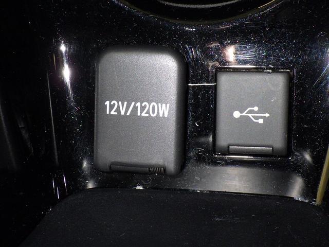 プリウスPHV Aプレミアム 衝突被害軽減システム メモリーナビ バックカメラ ETC ドラレコ ミュージックプレイヤー接続可 電動シート LEDヘッドランプ スマートキー キーレス ハイブリッド(17枚目)