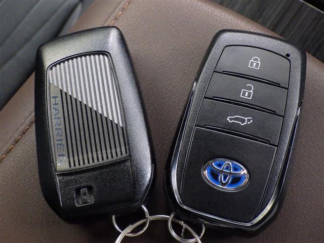 ハリアーハイブリッド Z 衝突被害軽減システム メモリーナビ フルセグ バックカメラ ETC ドラレコ ミュージックプレイヤー接続可 電動シート オートクルーズコントロール LEDヘッドランプ スマートキー キーレス 4WD(25枚目)