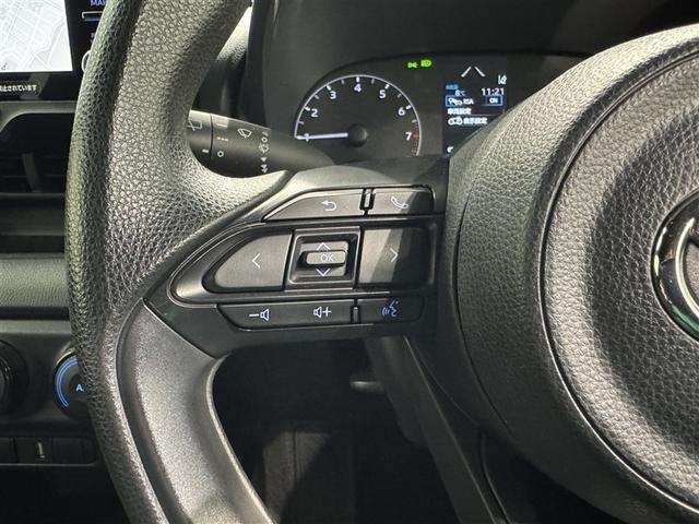 ヤリス X 衝突被害軽減システム メモリーナビ バックカメラ ETC ミュージックプレイヤー接続可 スマートキー キーレス(20枚目)