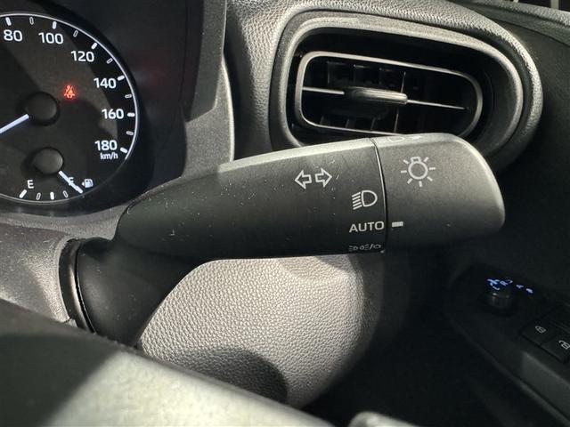 ヤリス X 衝突被害軽減システム メモリーナビ バックカメラ ETC ミュージックプレイヤー接続可 スマートキー キーレス(22枚目)