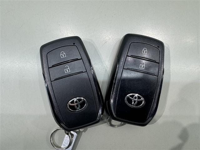 ヤリス X 衝突被害軽減システム メモリーナビ バックカメラ ETC ミュージックプレイヤー接続可 スマートキー キーレス(23枚目)