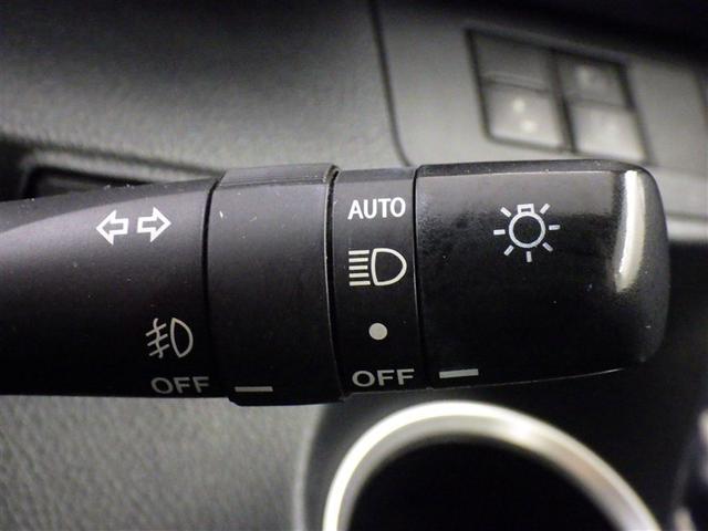 シエンタ G クエロ 衝突被害軽減システム メモリーナビ フルセグ バックカメラ ETC CD ミュージックプレイヤー接続可 DVD再生 LEDヘッドランプ 両側電動スライド 乗車定員7人 3列シート スマートキー(20枚目)