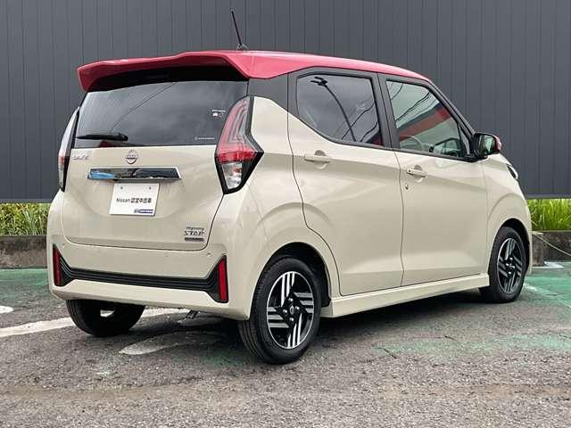 デイズ ６６０　ハイウェイスターＸ　プロパイロット　エディション　当社社用車／プロパイロット／純正ナビ／アラ　スマートキー＆プッシュスタート　ＬＥＤヘッド　レーダークルーズ　ワンオ－ナ－　ＥＴＣ　アイドリングストップ　ＬＫＡＳ　ドラレコ　パワーステアリング　点検記録簿　オートエアコン　Ｂカメラ　ワンセグ（2枚目）