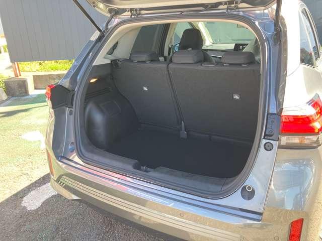 ノート １．２　Ｘ　※雹害未使用車／プロパイロット／メーカー純　リアカメラ　衝突被害軽減ブレ－キ　全方位カメラ　ＥＴＣ付　ＬＥＤヘッドライト　レーダークルーズ　レーンアシスト　インテリジェントキー　ワンオーナー　ワンセグＴＶ　ＴＶナビ　サイドカーテンエアバック（17枚目）