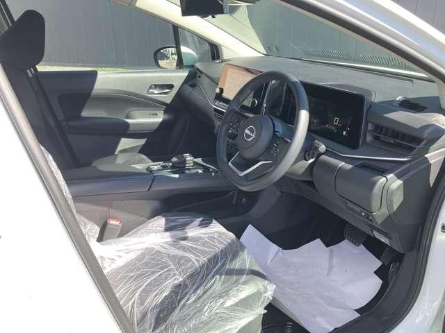 ノート １．２　Ｘ　※雹害未使用車／プロパイロット／メーカー純　リアカメラ　衝突被害軽減ブレ－キ　クルーズコントロール　全方位カメラ　ＥＴＣ付　ＬＥＤヘッドライト　レーンアシスト　インテリジェントキー　アイドリングストップ　盗難防止システム　ワンセグＴＶ　ＴＶナビ（13枚目）