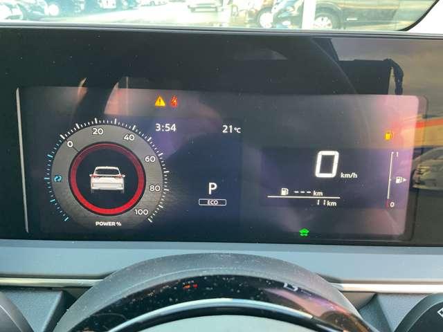 ノート １．２　Ｘ　※雹害未使用車／純正ナビ／アラウンドビュー　リアカメラ　衝突被害軽減ブレ－キ　全方位カメラ　ＥＴＣ付　ＬＥＤヘッドライト　レーンアシスト　インテリジェントキー　ワンセグＴＶ　ＴＶナビ　サイドカーテンエアバック　サイドカメラ　メモリーナビ　ＡＢＳ（17枚目）