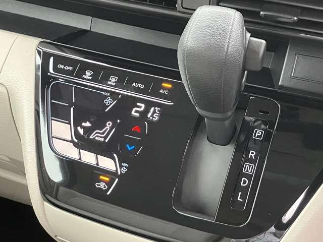 ルークス 660 X 当社社用車/両側オートスライドドア/LEDオ アラモニ 前後衝突軽減ブレーキ ワンオーナー車 車線逸脱防止 ETC スマートキー 定期点検記録簿 キーフリー ドライブレコーダー i-stop フルオートエアコン パワーウインドウ LED ABS(11枚目)