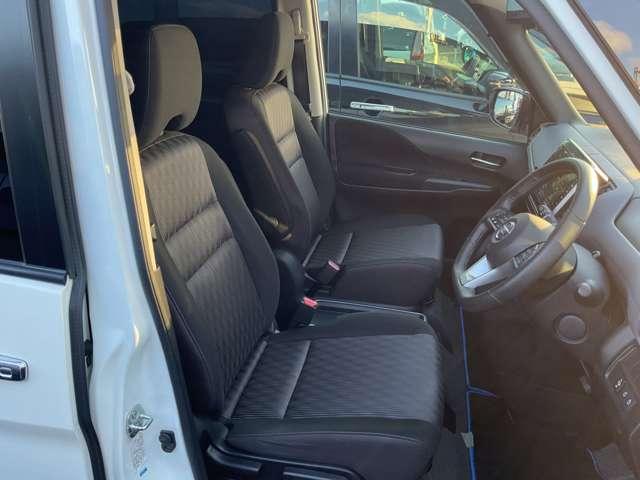 セレナ 1.2 e-POWER ハイウェイスター V プロパイロット/メモリーナビMM520D-L/前後 360°カメラ エマジェンシーブレーキ 1オナ スマキー バックカメラ レーンアシスト 点検記録簿付 ETC ドラレコ サイドカーテンエアバック フルオートエアコン アルミホイール エアバック ABS(6枚目)