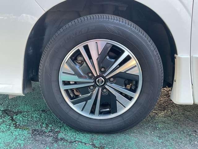 セレナ 1.2 e-POWER ハイウェイスター V プロパイロット/メモリーナビMM520D-L/前後 360°カメラ エマジェンシーブレーキ 1オナ スマキー バックカメラ レーンアシスト 点検記録簿付 ETC ドラレコ サイドカーテンエアバック フルオートエアコン アルミホイール エアバック ABS(19枚目)