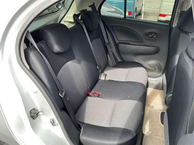 マーチ １．２　１２Ｘ　ＣＤデッキ／ドライブレコーダー／コーナーセン　スマートキープッシュスタート　アイストップ　ドライブレコーダー　記録簿付き　運転席助手席エアバック　パワーウインド　パワステ　ＡＢＳ　キーレスエントリー　ワンオーナー　運転席エアバッグ（6枚目）