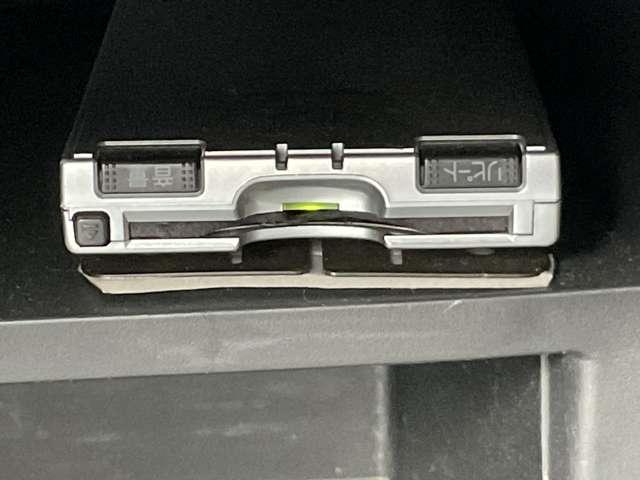 ノート 1.2 X DIG-S 純正ナビ/オートエアコン/ETC/ アイドリングストップ機能 左右エアバック AAC スマキー ETC 整備記録簿 パワーウィンドウ ABS キーフリー 1オーナー ナビTV パワーステアリング メモリーナビ ワンセグ エアバック(6枚目)