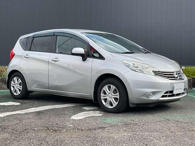 ノート 1.2 X DIG-S 純正ナビ/オートエアコン/ETC/ アイドリングストップ機能 左右エアバック AAC スマキー ETC 整備記録簿 パワーウィンドウ ABS キーフリー 1オーナー ナビTV パワーステアリング メモリーナビ ワンセグ エアバック(8枚目)